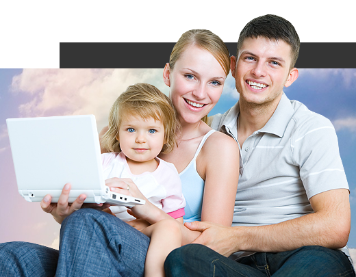 Père, mère blonde et bébé